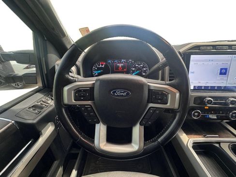 Used 2022 Ford F250 Lariat w/ Lariat Ultimate Package AWD/4WD image 13