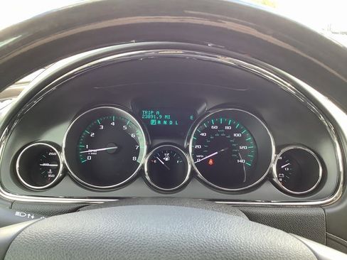 Used 2017 Buick Enclave Leather w/ Trailering Package image 14