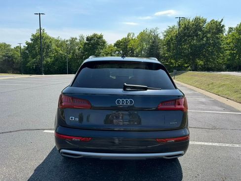 Used 2020 Audi Q5 2.0T Premium Plus w/ Premium Plus Package AWD/4WD image 5
