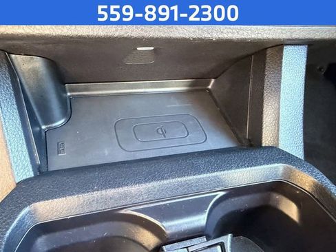 Used 2019 Toyota Tacoma TRD Off-Road image 19