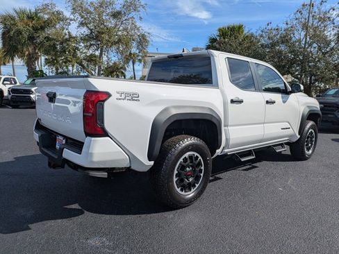 New 2025 Toyota Tacoma TRD Off-Road image 4