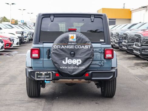 Used 2024 Jeep Wrangler Unlimited AWD/4WD image 5