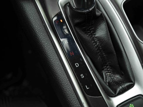 Used 2020 Honda Accord LX image 29
