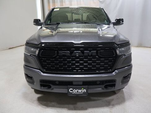 New 2026 RAM 1500 4x4 Crew Cab image 2