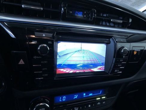 Used 2015 Toyota Corolla S FWD image 20