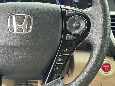 Used 2017 Honda Accord Hybrid Sedan image 21