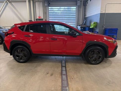 Used 2024 Subaru Crosstrek 2.0i AWD/4WD image 4
