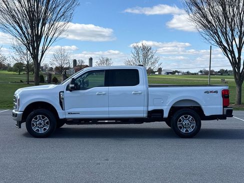 Used 2025 Ford F350 Lariat w/ Camper Package image 4