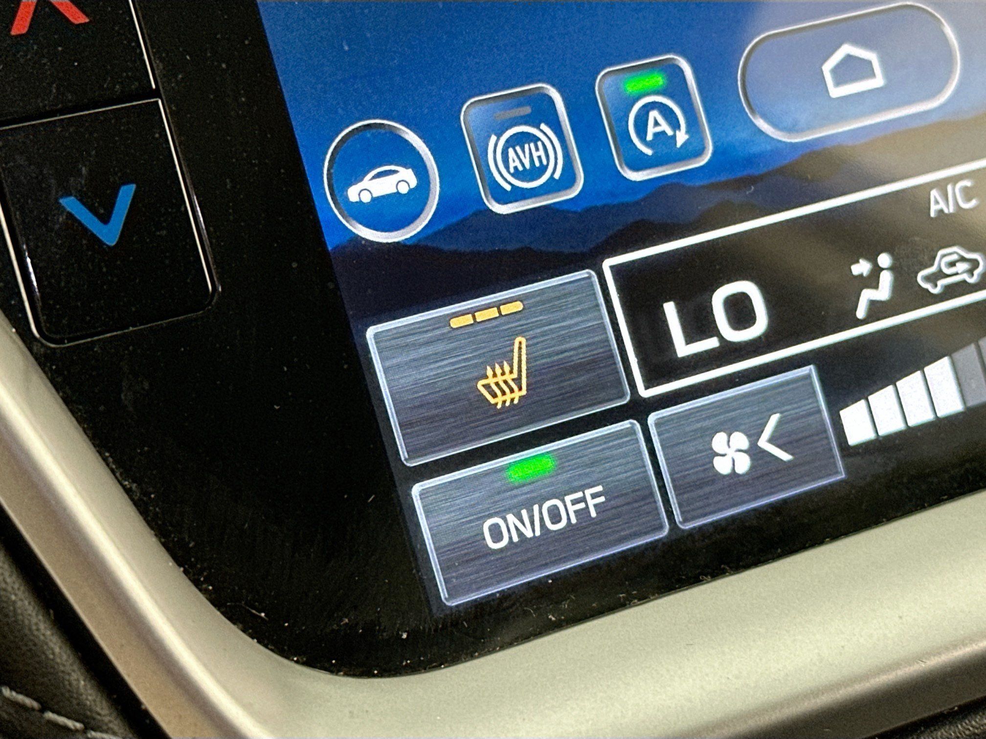 Used 2023 Subaru Legacy Premium AWD/4WD image 19