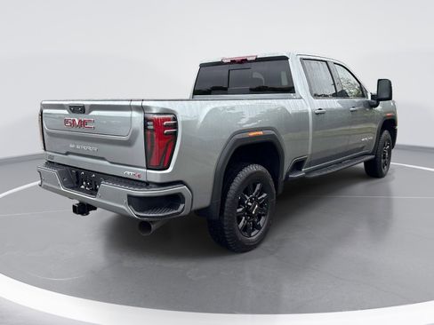 Used 2026 GMC Sierra 2500 AT4 w/ AT4 Premium Plus Package AWD/4WD image 8