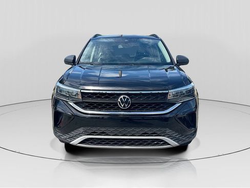 Used 2022 Volkswagen Taos S w/ IQ Drive S Package FWD image 2