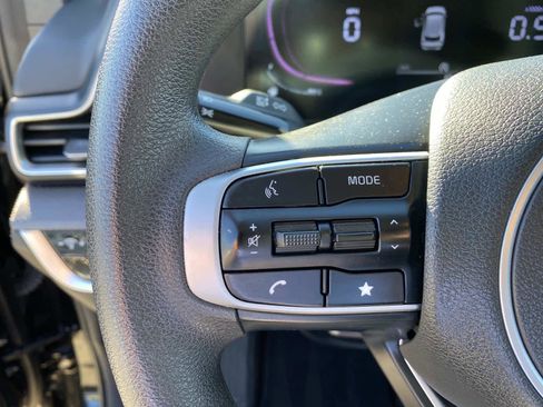 Used 2024 Kia Sportage LX image 14