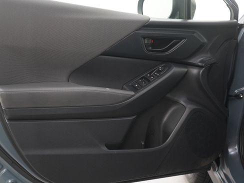 Used 2024 Subaru Crosstrek 2.0i Premium AWD/4WD image 18