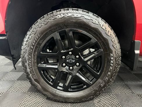 Used 2026 Chevrolet Silverado 1500 LT Trail Boss w/ Convenience Package II AWD/4WD image 36