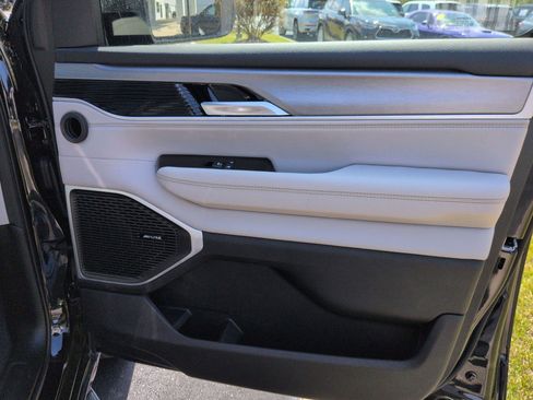New 2026 Jeep Grand Wagoneer L 4WD image 27