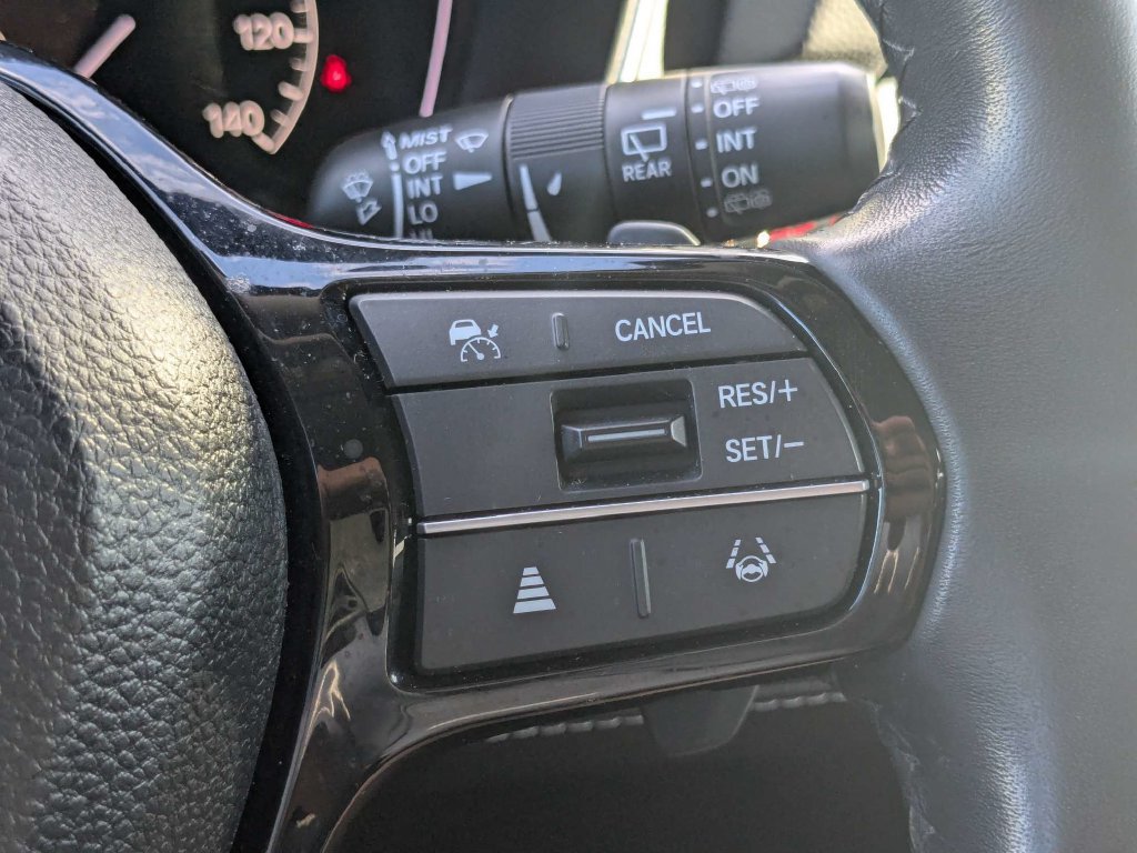 Used 2024 Honda Pilot EX-L image 32