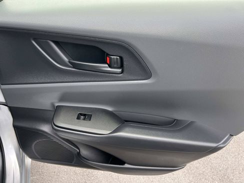 Used 2024 Toyota Prius LE FWD image 16