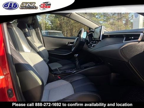 Used 2020 Toyota Corolla XSE image 8