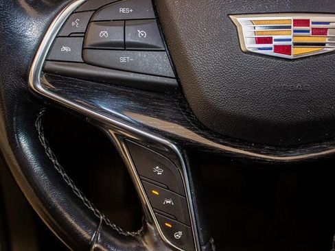 Used 2021 Cadillac XT5 Premium Luxury w/ LPO, Floor Liner Package image 23