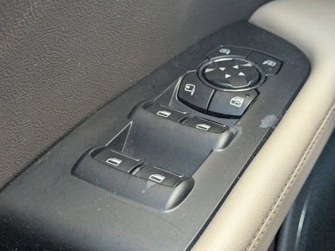 Certified 2022 Lincoln Nautilus Reserve w/ Equipment Group 201A image 25