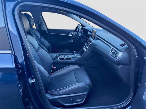 Used 2020 Genesis G70 2.0T w/ Elite Package image 28