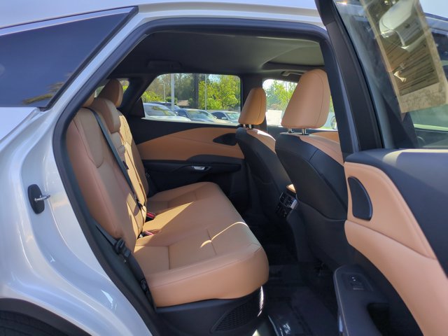 Used 2025 Lexus RX 350h w/ Convenience Package AWD/4WD image 28