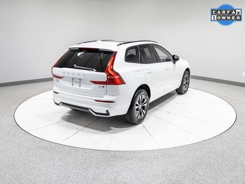 Used 2025 Volvo XC60 B5 Core image 29