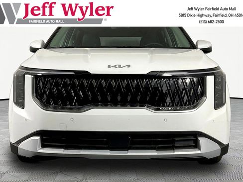 New 2026 Kia Carnival EX FWD image 2
