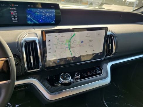 New 2026 Ford Expedition Platinum w/ Stealth Performance Package image 7