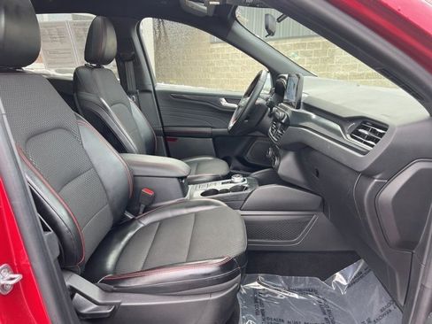 Used 2023 Ford Escape ST-Line Select image 11