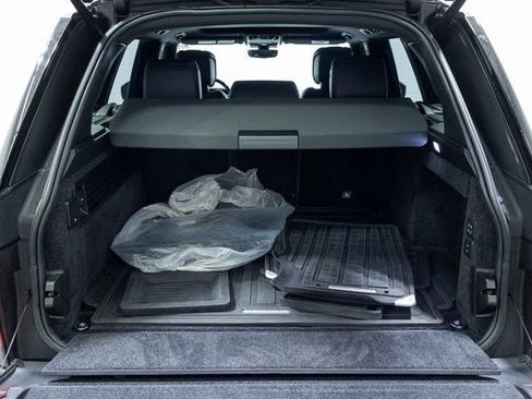 Used 2021 Land Rover Range Rover Westminster Edition image 8