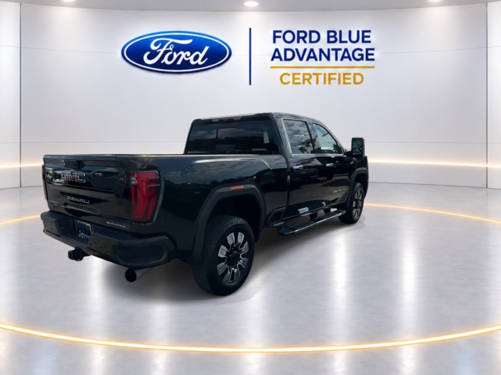 Used 2024 GMC Sierra 2500 Denali w/ Denali Reserve Package AWD/4WD image 9
