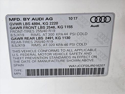 Used 2018 Audi Q3 2.0T Premium Plus w/ Premium Plus Package AWD/4WD image 30