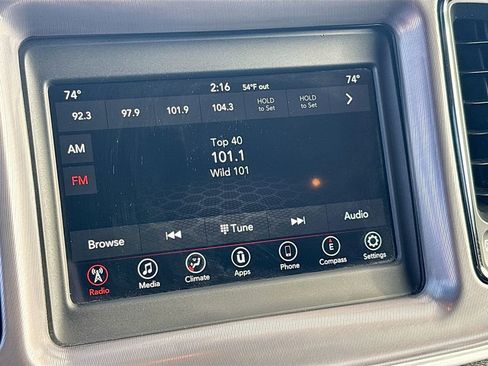 Used 2022 Dodge Challenger GT image 14