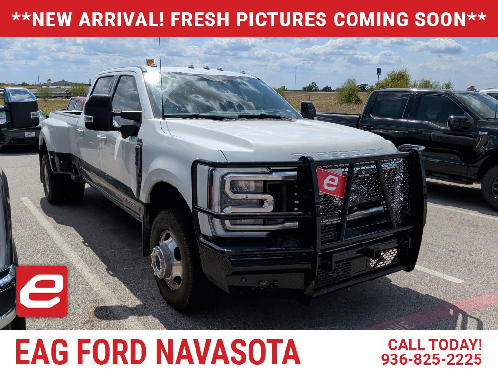 Used 2025 Ford F350 King Ranch AWD/4WD image 1
