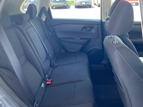 Certified 2025 Nissan Rogue S FWD image 22