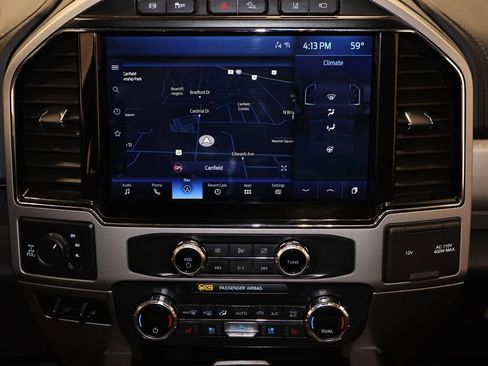 Certified 2022 Ford F350 Lariat w/ Tremor Off-Road Package image 29