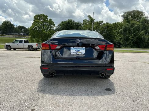 Used 2026 Nissan Altima 2.5 SR FWD image 5