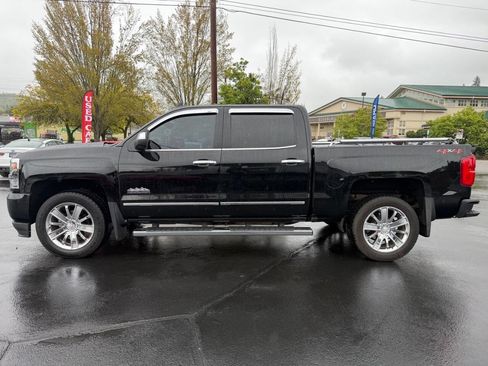 Used 2018 Chevrolet Silverado 1500 High Country image 4