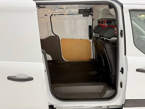 Used 2022 Ford Transit Connect XL image 33