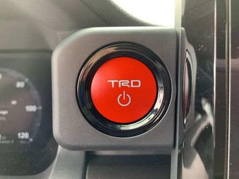 New 2025 Toyota Tacoma TRD Off-Road AWD/4WD image 23