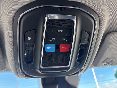 Used 2021 Jeep Grand Cherokee L Limited image 49