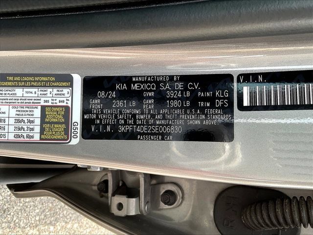 Used 2025 Kia K4 FWD image 21