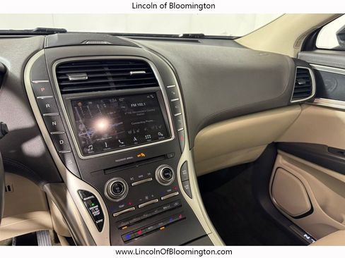 Used 2017 Lincoln MKX Reserve w/ Canadian Touring Package image 29