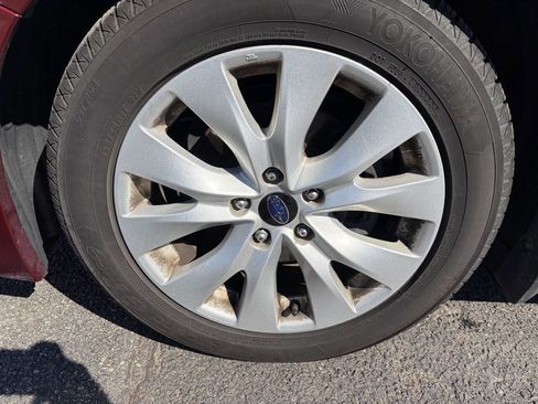 Used 2016 Subaru Legacy 2.5i Premium w/ Moonroof Package image 15