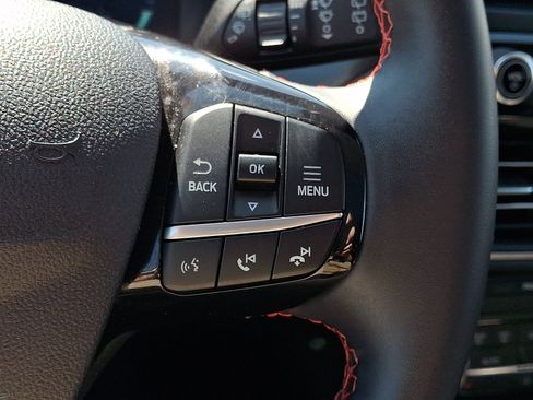 Used 2022 Ford Escape SEL w/ SEL Stealth AWD Package image 25