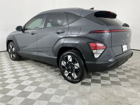 Used 2024 Hyundai Kona SEL FWD image 4