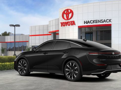 New 2026 Toyota Crown Platinum image 6