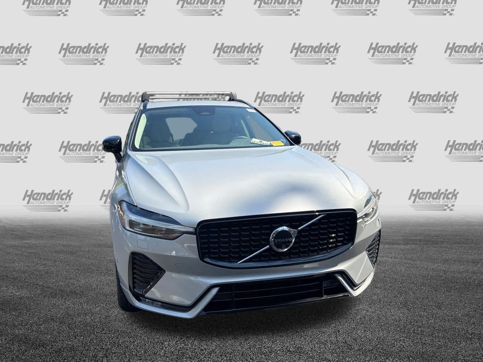 Used 2024 Volvo XC60 B5 Plus w/ Protection Package Premier AWD/4WD image 6