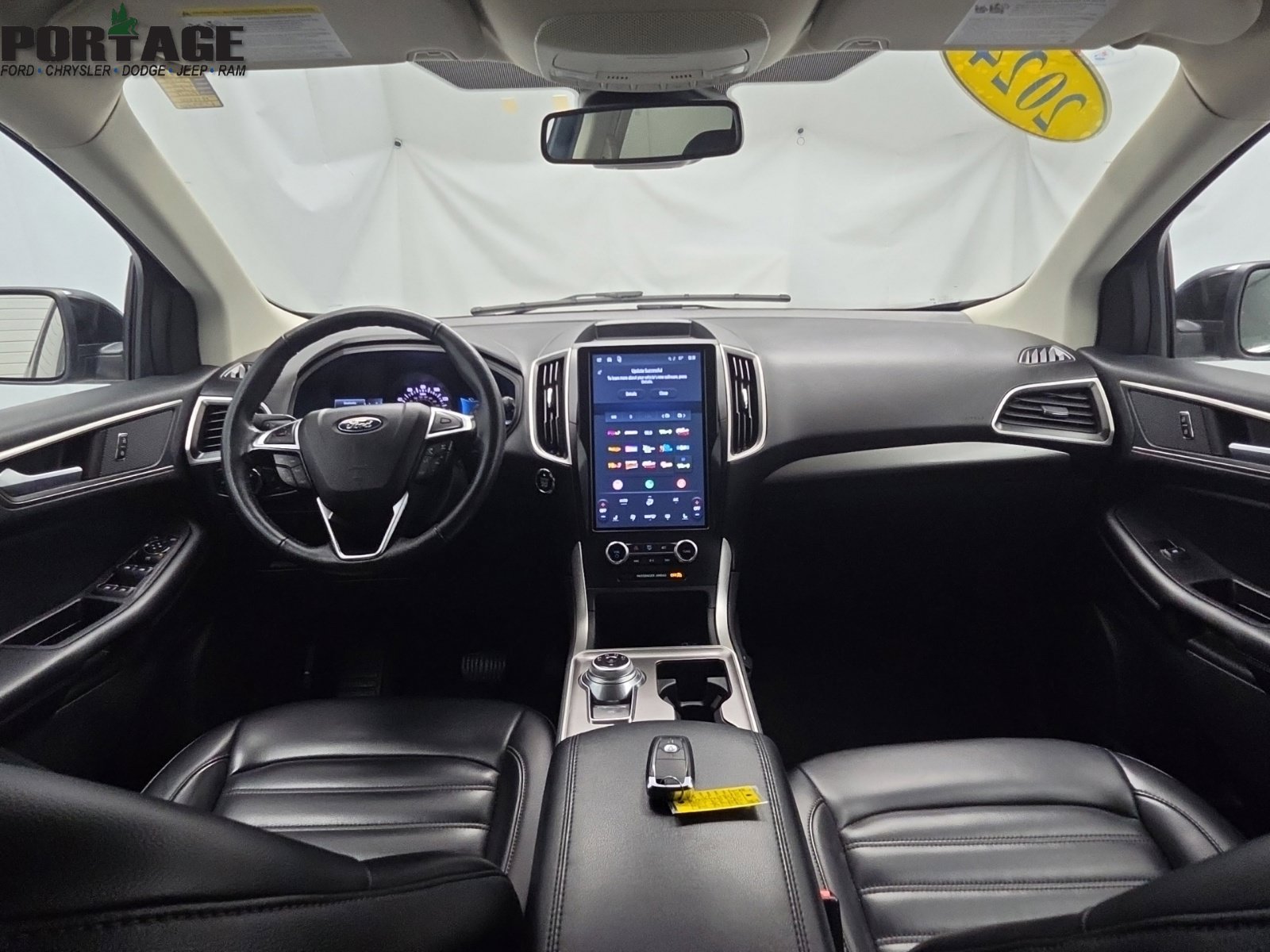 Used 2024 Ford Edge SEL AWD/4WD image 18